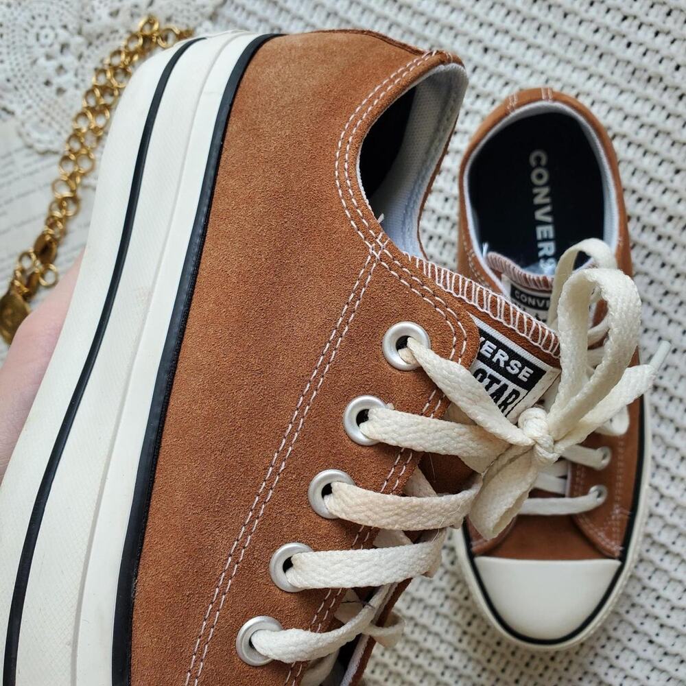 Brown suede lace up platform coverse sneakers - Picture 3 of 8